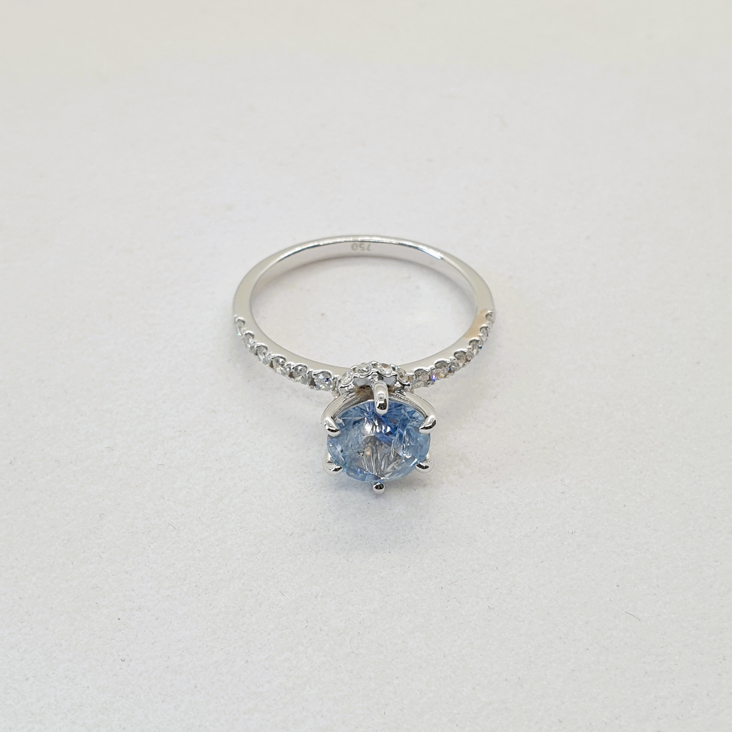 Natural Sapphire with Diamond Ring