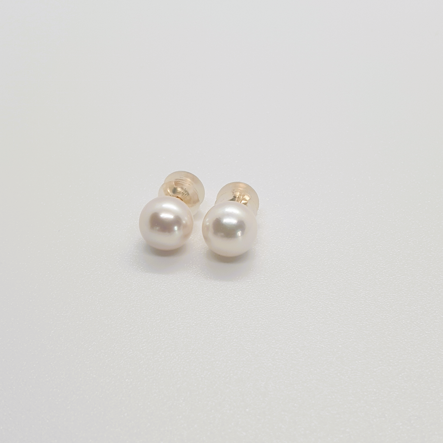 Akoya Natural Saltwater Pearl Earrings