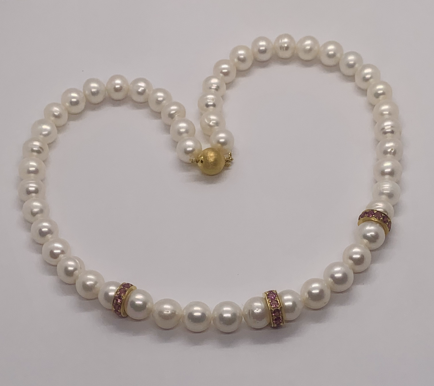 Natural Freshwater Pearl with Natural Garnet Necklace