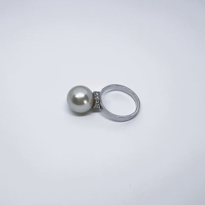 Natural Southsea Pearl with Natural Diamond Ring