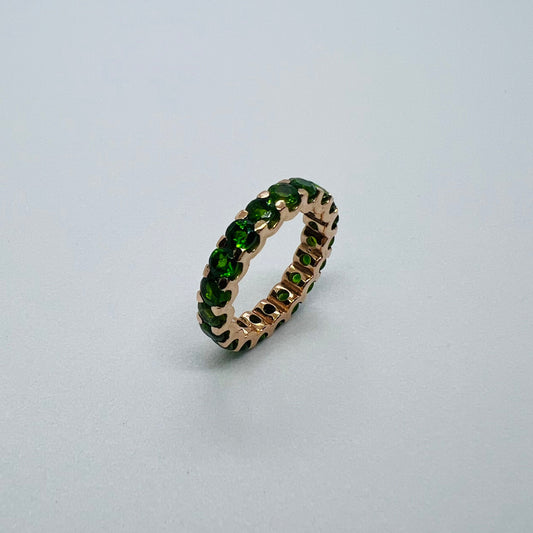 Natural Diopside Eternity Ring